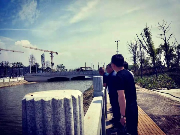 南昌市優(yōu)工程評審組蒞臨市政建設(shè)河洲路東祥路工程復核評審6002.jpg